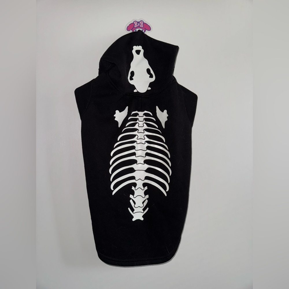 Petco Bootique X-Ray Skeleton Halloween Dog Hoodie Size (Fits MEDIUM Size Dog)